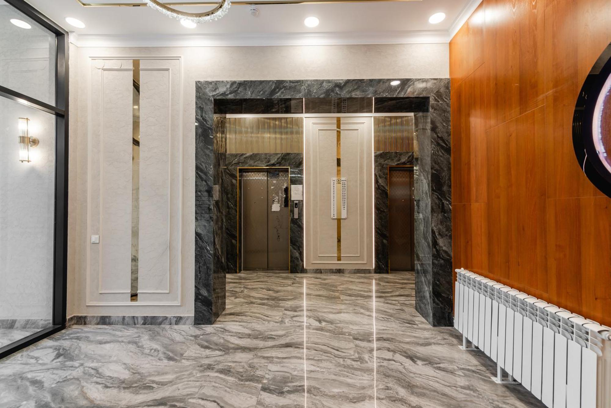 Five Business-Class Rooms In R-House Near Mega Center Almatı Dış mekan fotoğraf