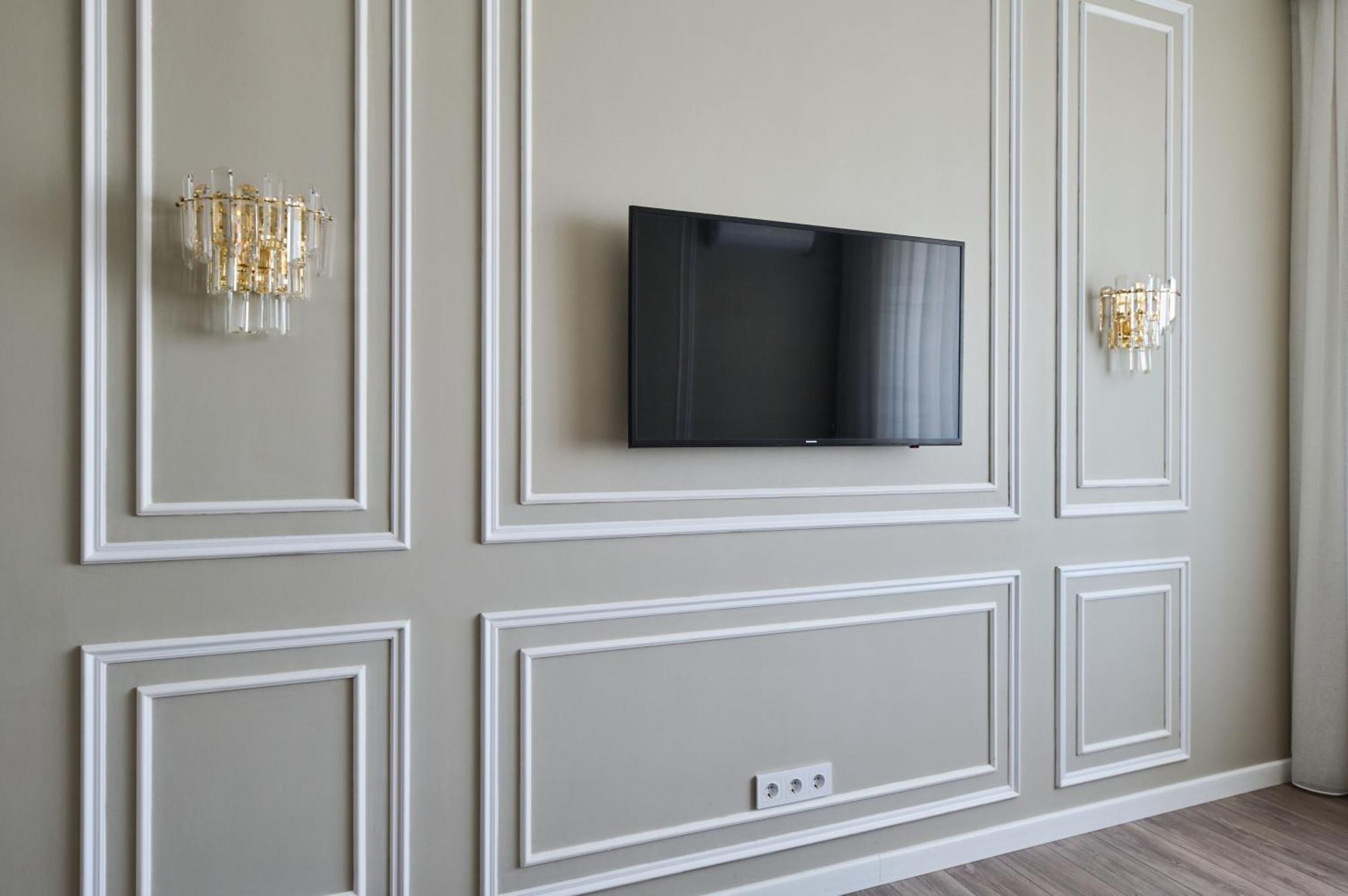 Five Business-Class Rooms In R-House Near Mega Center Almatı Dış mekan fotoğraf